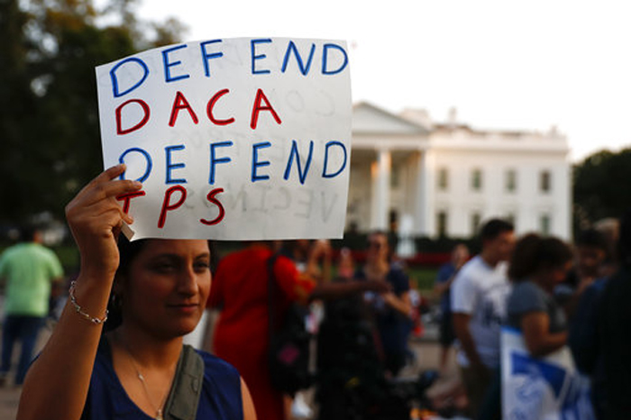 Manifestaciones a favor de mantener programa DACA