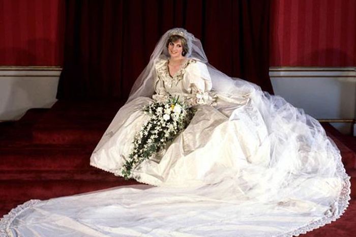 El vestido de novia de Diana de Gales se exhibirá por primera vez en 25 años