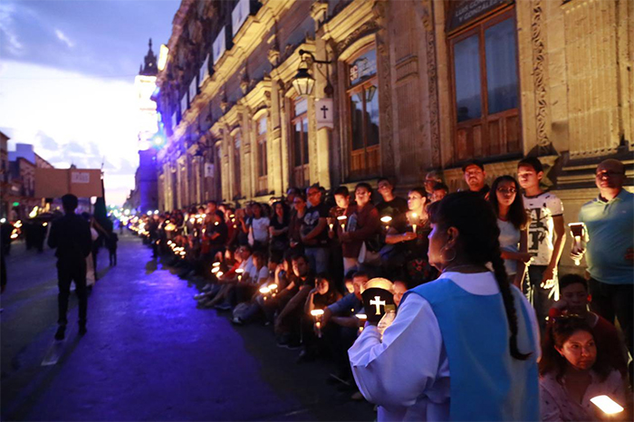 Del barrio a ser de las más impresionantes del país: la Procesión del  Silencio de Morelia; aquí la historia