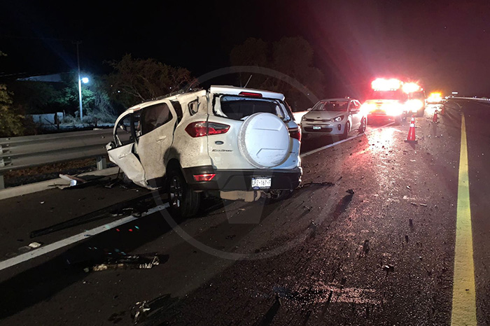 Fallece prensado un hombre al chocar contra un tráiler en la carretera ...