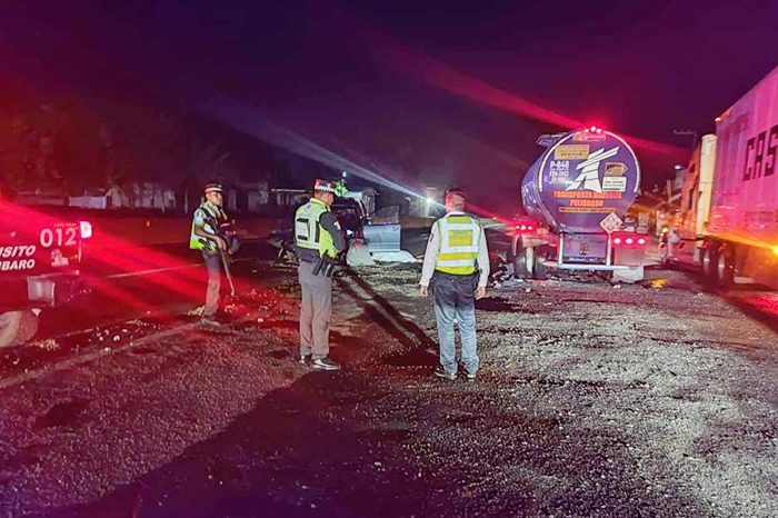 Mujer muere tras choque de camioneta contra tráiler en la Morelia ...