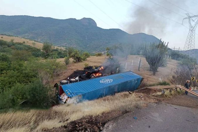Se confirman dos muertos y un herido tras choque frontal entre dos ...
