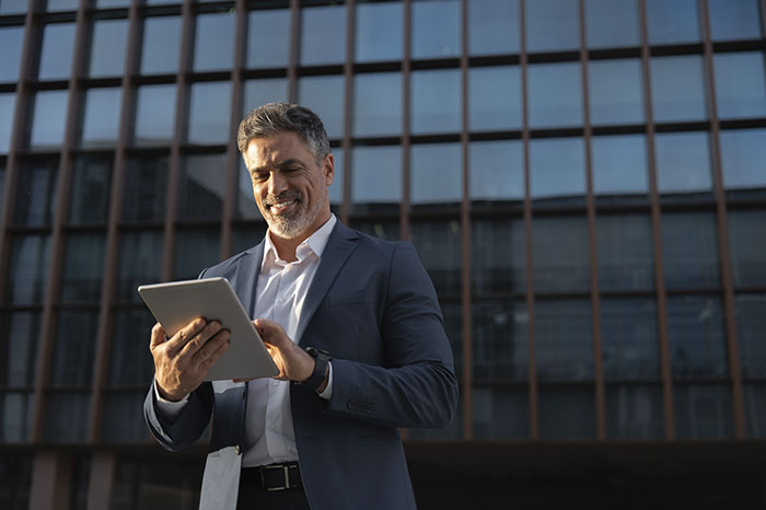 tecnologia-tableta-dispositivos-internet IA redefine la ciberseguridad: hay inteligencias artificiales que se usan con fines delictivos