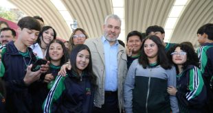 El gobernador Alfredo Ramírez Bedolla durante el lanzamiento del programa Data en el Cecytem de Capula.