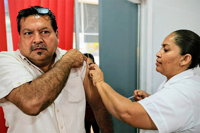 Médicos de la Jurisdicción Sanitaria 08 informan sobre casos de sarampión en Lázaro Cárdenas.