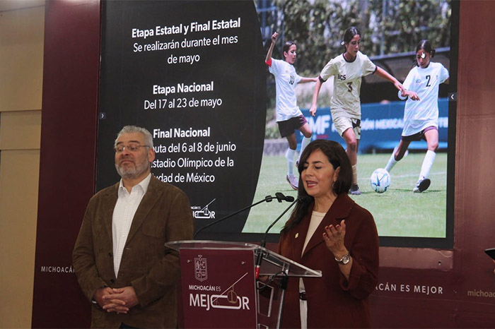 Gabriela Molina titular de SEE anuncia Copa Escolar Nacional 2026 en Michoacán