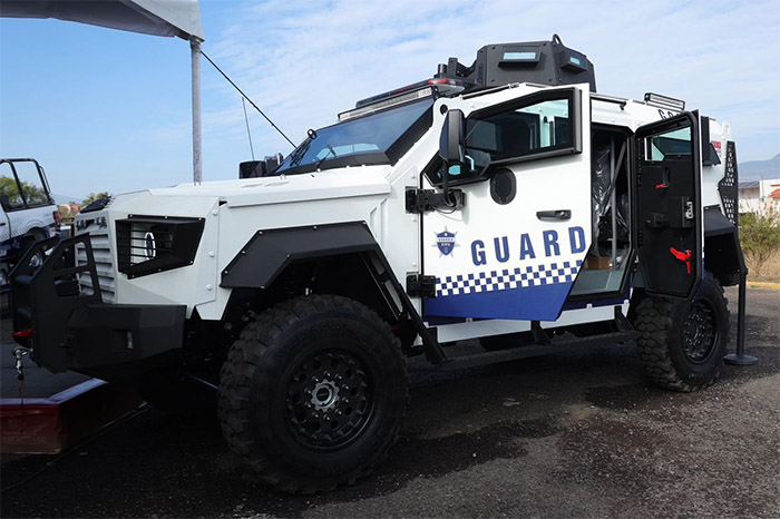 Nuevas patrullas y equipo de la Guardia Civil en Michoacán