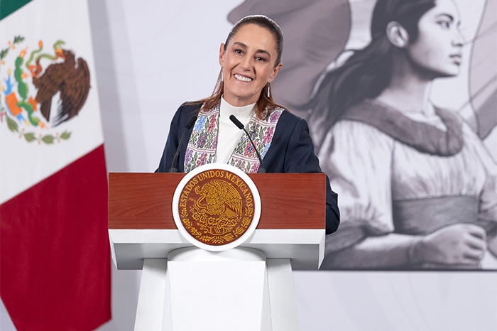 Presidenta Claudia Sheinbaum y Rosa Icela Rodríguez presentan Reforma Electoral en Palacio Nacional.