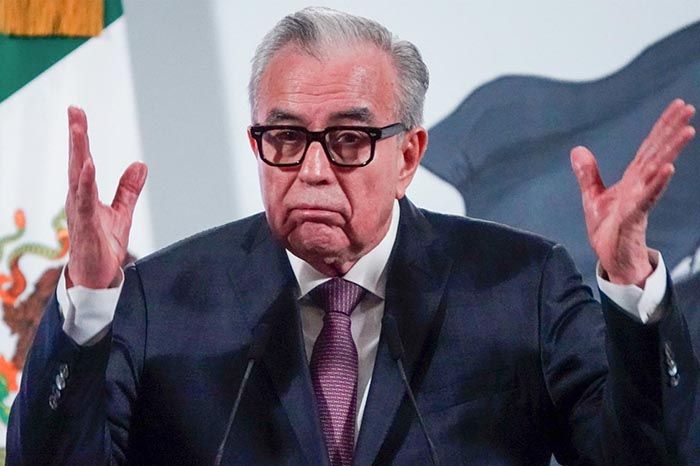 La Fiscalía de Nueva York acusa a diez personas, incluidos altos funcionarios de Sinaloa, de recibir sobornos del cartel a cambio de protección.