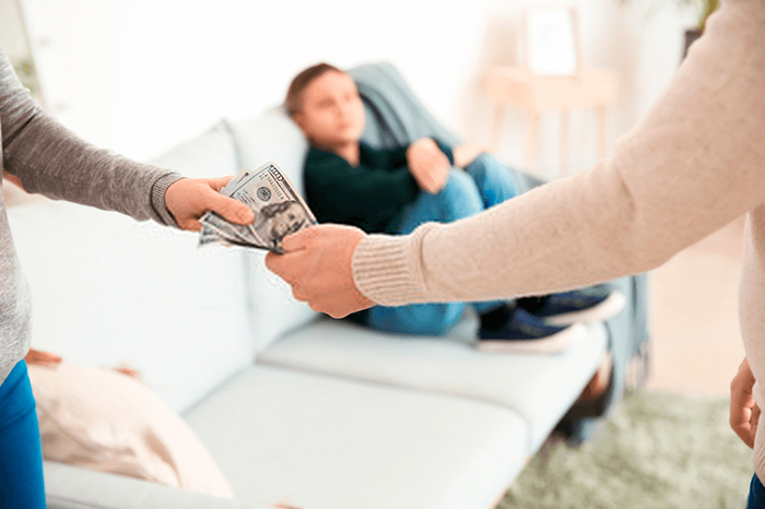 Asesoría jurídica y seguimiento a casos de pensión alimenticia y derechos de la infancia.