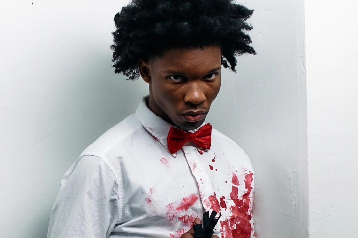 El cantante D4vd David Burke en fotografía promocional