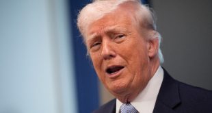 El presidente Donald Trump durante un anuncio oficial sobre política exterior y negociaciones con Irán.