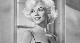 Cartel de la exposición Marilyn Monroe 100 años en la sede de la Cinemateca francesa en París