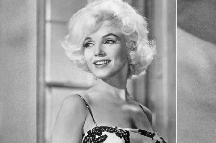 Cartel de la exposición Marilyn Monroe 100 años en la sede de la Cinemateca francesa en París