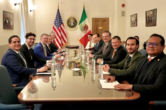 Marcelo Ebrard y la delegación comercial de Estados Unidos durante reunión en la Ciudad de México.