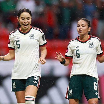 Jugadoras de la Selección Nacional de México Femenina durante un entrenamiento previo al Campeonato Concacaf W.