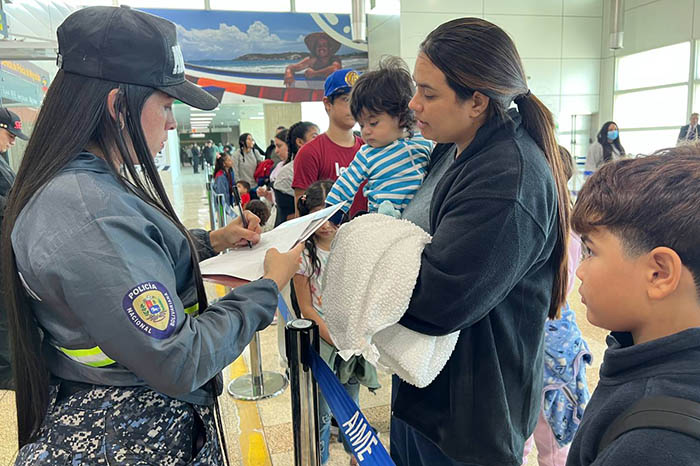 Llegada de migrantes venezolanos al Aeropuerto de Maiquetía desde Estados Unidos.