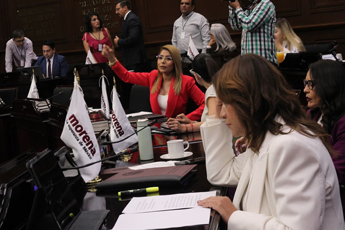 Sesión extraordinaria de la 76 Legislatura del Congreso del Estado de Michoacán.