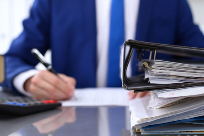 Especialistas piden eliminar trabas para atraer inversión.