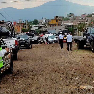 Patrullas y elementos de seguridad resguardando la zona poniente tras la agresión a policía Morelia.