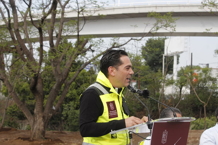 El secretario Rogelio Zarazúa Sánchez informó las modificaciones en las vialidades Morelia para garantizar cruces más seguros.