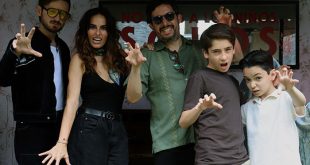 La actriz Ana Serradilla y el actor Jesús Zavala durante la presentación de la película 'No dejes a los niños solos'.
