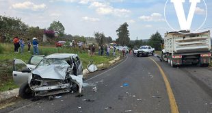 Peritaje de la FGE en el lugar del accidente donde murió un adulto mayor en la carretera Morelia-Quiroga.