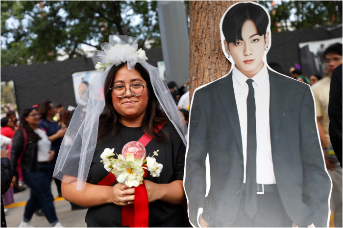 Boletos para el concierto de BTS en Ciudad de México en zona platino y VIP.