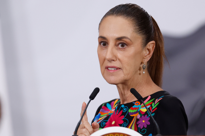 Claudia Sheinbaum en conferencia de prensa hablando sobre extradiciones