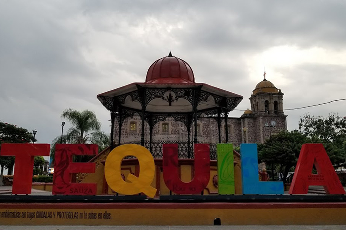 Habitantes de la Ruta del Tequila impulsan capacitaciones para captar visitantes que asistan al Estadio Guadalajara.
