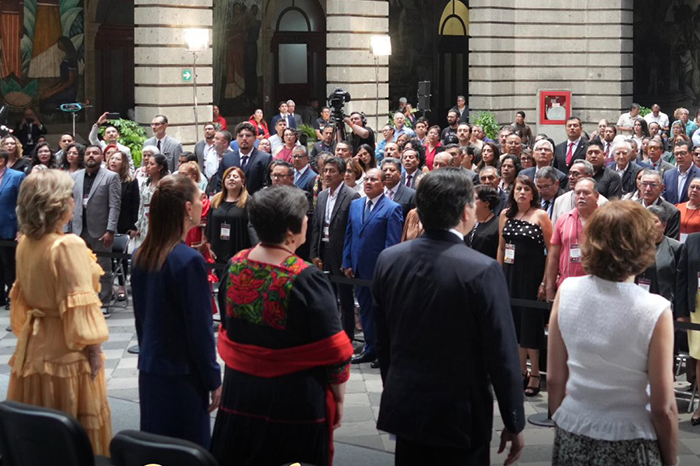 Acto por el el Día del Maestro en Ciudad de México.