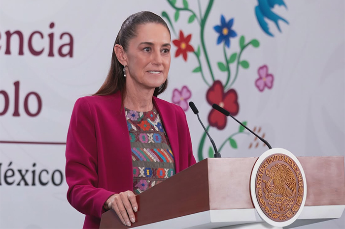 La presidenta Claudia Sheinbaum explicando el protocolo de seguridad asignado a Rubén Rocha Moya tras su solicitud de licencia.