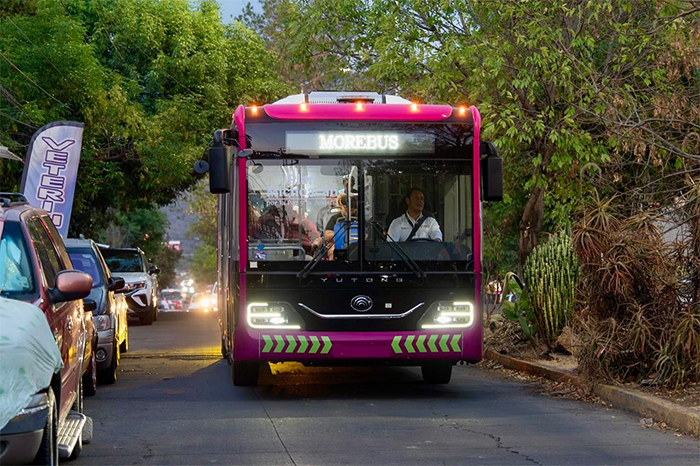 Render del proyecto Morebús en Morelia circulando por la zona poniente de la ciudad.