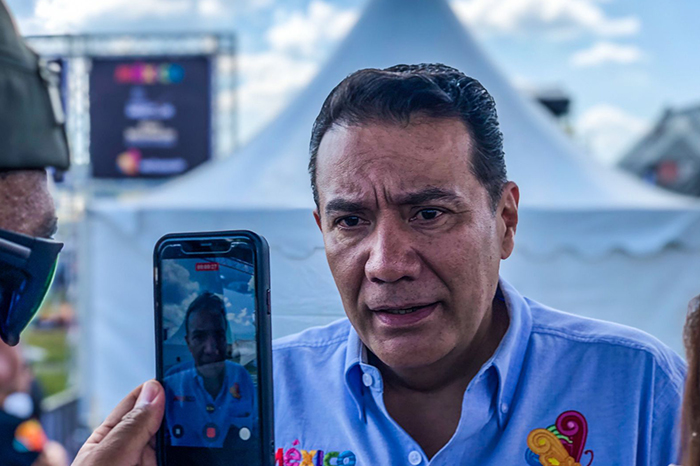 El secretario de Turismo de Michoacán, Roberto Monroy.