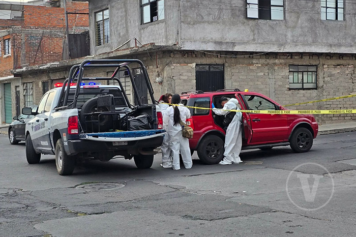 Camioneta Ford EcoSport asegurada por la Fiscalía tras el reporte de privación de la libertad en Morelia.