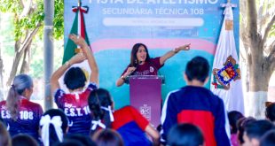 Gabriela Molina y Rogelio Zarazua inauguran pista de atletismo en Secundaria Tecnica 108 de Morelia
