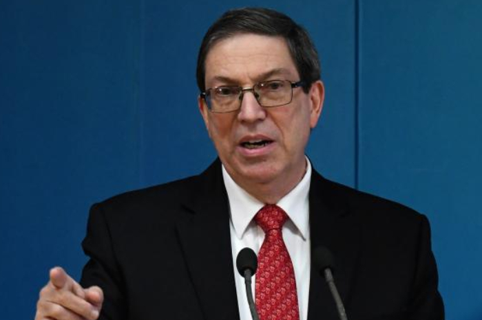 Canciller de Cuba Bruno Rodríguez en conferencia de prensa denunciando el bloqueo y las sanciones de Estados Unidos.