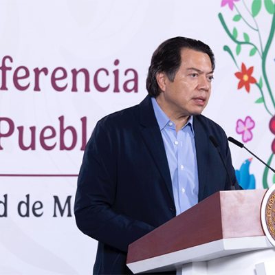 Mario Delgado Carrillo durante la conferencia matutina presidencial.