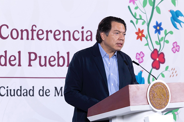 Mario Delgado Carrillo durante la conferencia matutina presidencial.