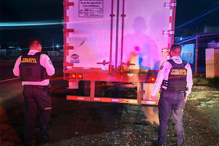 Agentes de la Policía Morelia en operativo de seguridad.