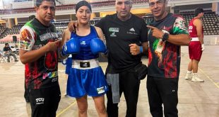Boxeadora Sofía Ramírez representando a Michoacán.