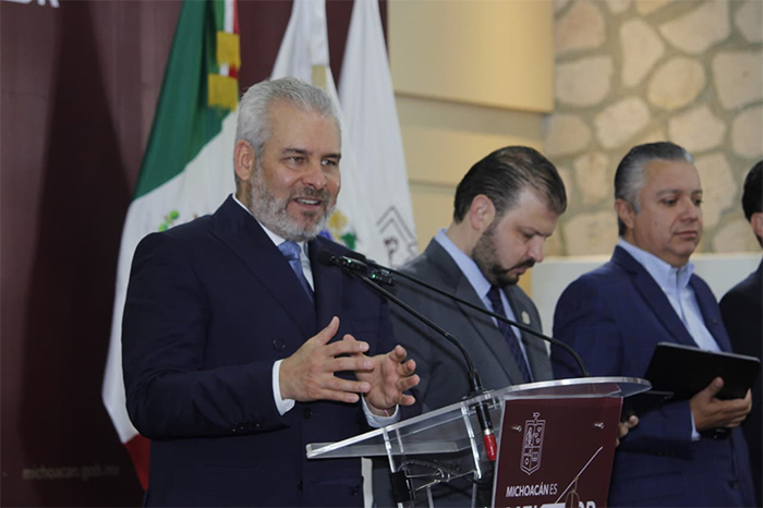El gobernador Alfredo Ramírez Bedolla en la presentación del Jalo Futbolero.