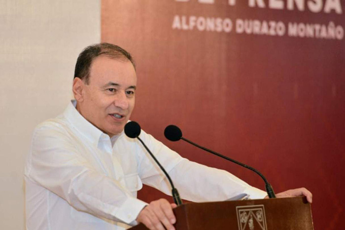 El gobernador de Sonora Alfonso Durazo niega investigación de EE.UU. sobre presuntos vínculos delictivos.