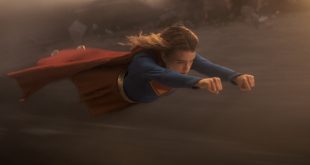 Actriz Milly Alcock protagonista de la nueva pelicula Supergirl Woman of Tomorrow del Universo DC