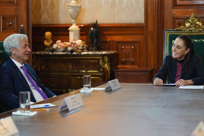 Claudia Sheinbaum en reunión con Jamie Dimon de J.P. Morgan en Palacio Nacional