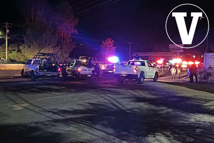 Movilización policiaca tras el reporte de un enfrentamiento en Uruapilla.