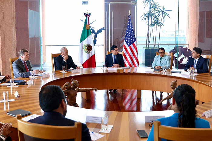 epresentantes de los gobiernos de ambos países sostienen una reunión de trabajo sobre la agenda migratoria entre México y Estados Unidos.
