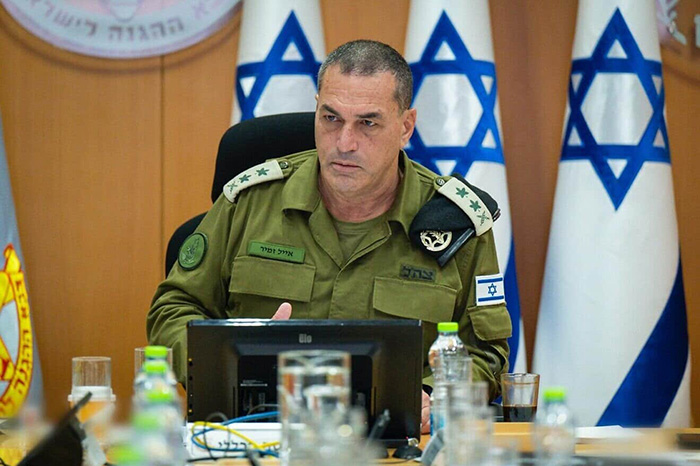Eyal Zamir y mandos de las fuerzas armadas de Israel evalúan la situación tras el ataque de Irán.