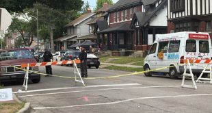 Despliegue policial en el área del festival en Toledo, Ohio, tras el reporte de múltiples personas heridas por disparos.