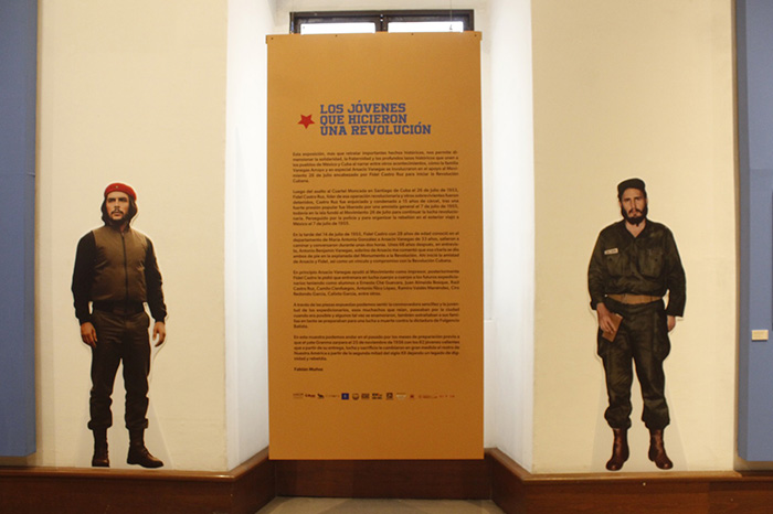Inauguración de la exposición "4 Revoluciones de México y Cuba" en el Centro Cultural Clavijero de Morelia, organizada por la Secum.